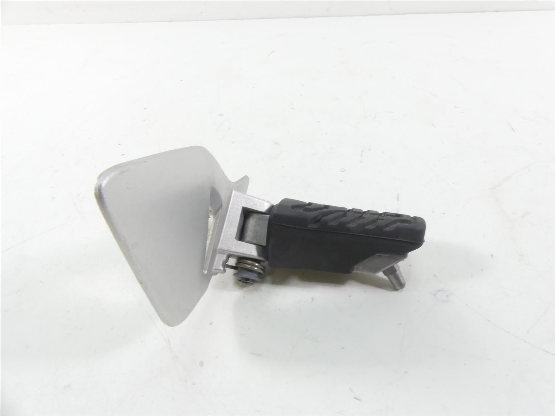 2015 BMW R1200RT K52 Front Right Footpeg Foot Peg +Mount 46718535642 46718560382 {{ shop.shopifyCountryName }} - Mototech271