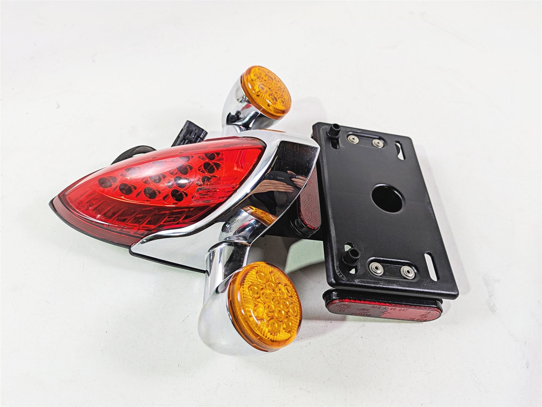 2017 Indian Chieftain Limited Taillight Blinker Plate Holder Set Chrome 5138445 {{ shop.shopifyCountryName }} - Mototech271