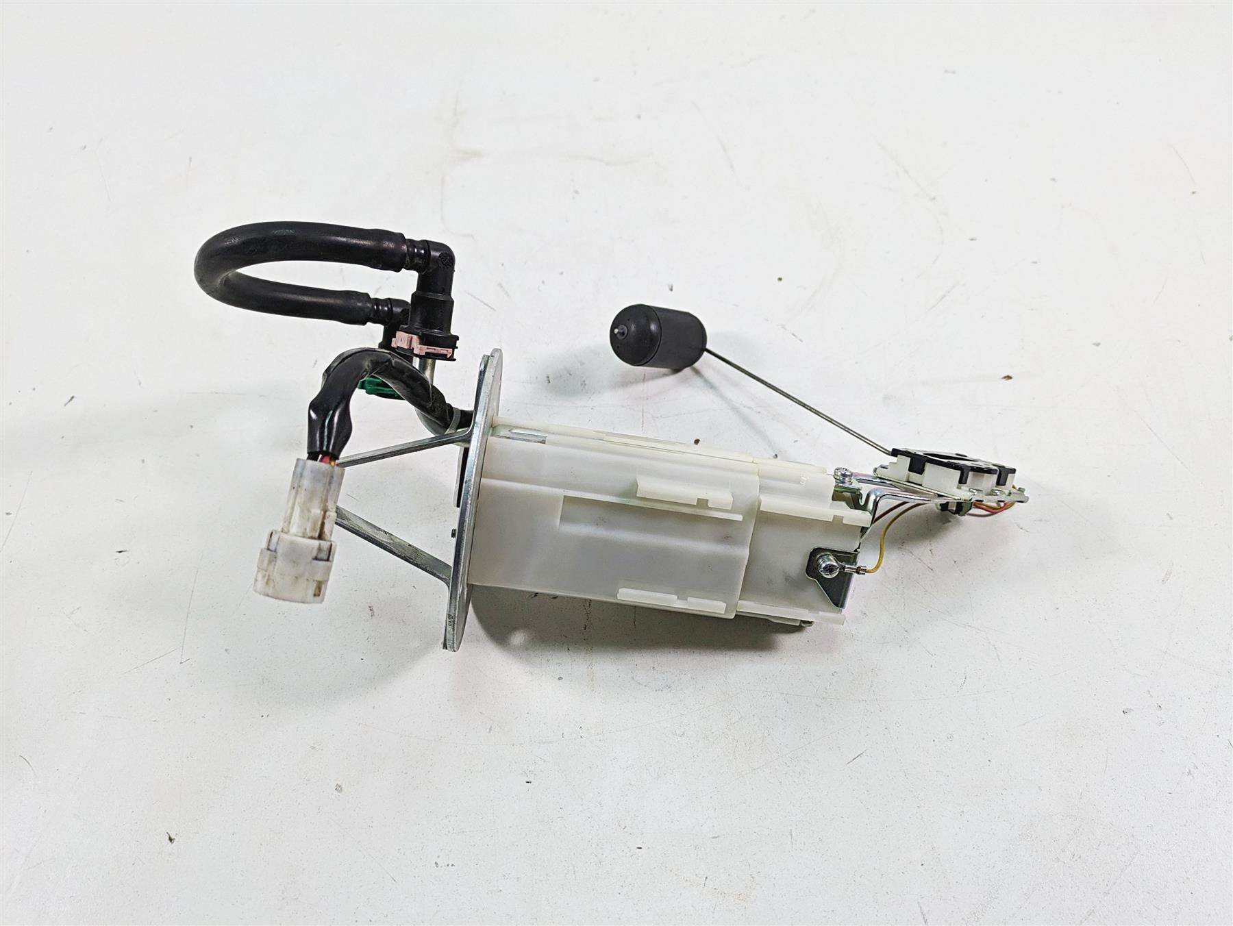 2022 Suzuki GSXR 750 Fuel Gas Petrol Pump -Tested -Video 15100-14J01 {{ shop.shopifyCountryName }} - Mototech271