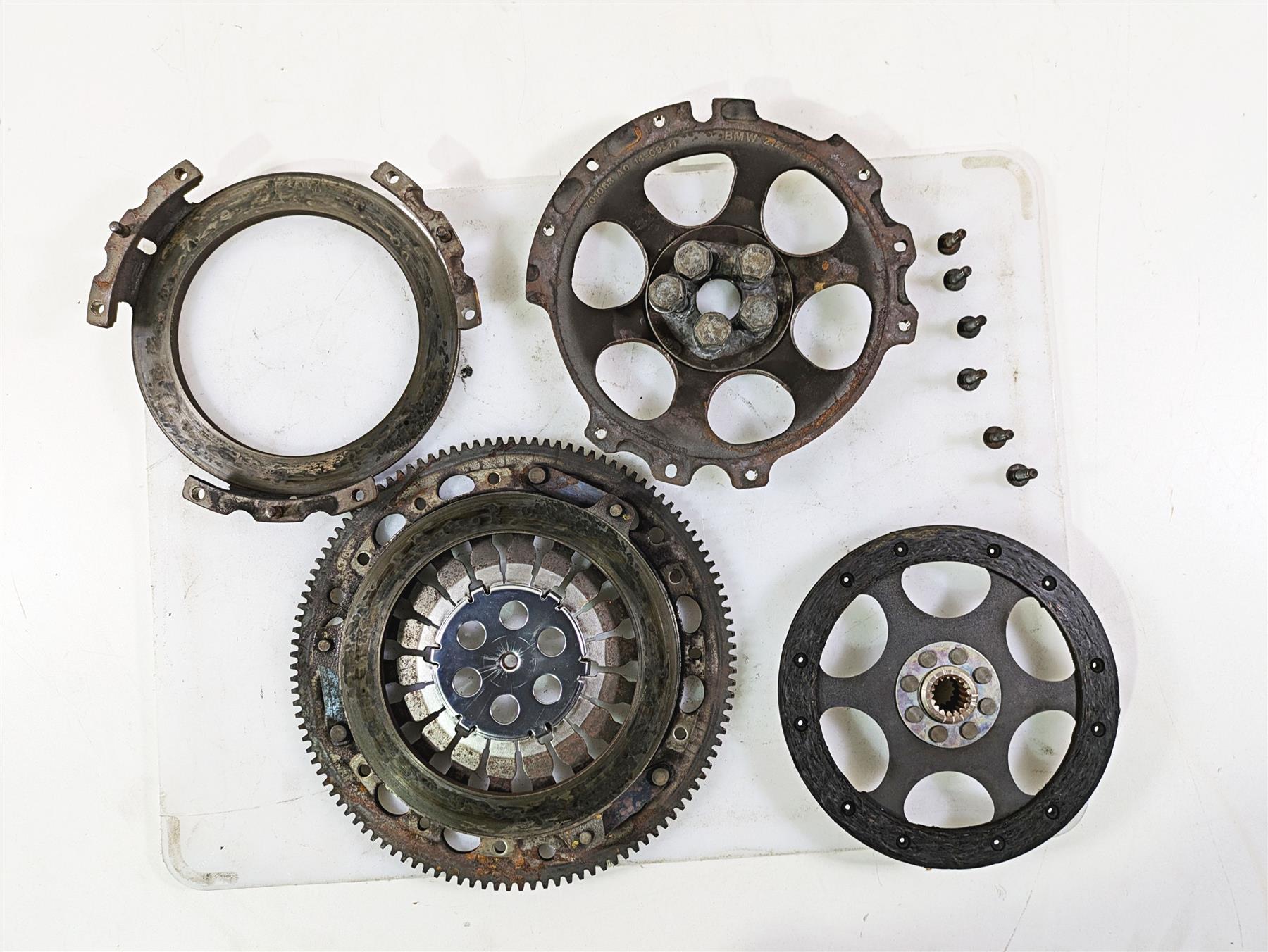 2012 BMW R1200R K27 Clutch Friction Disc Pressure Plate Set 21217697737 {{ shop.shopifyCountryName }} - Mototech271