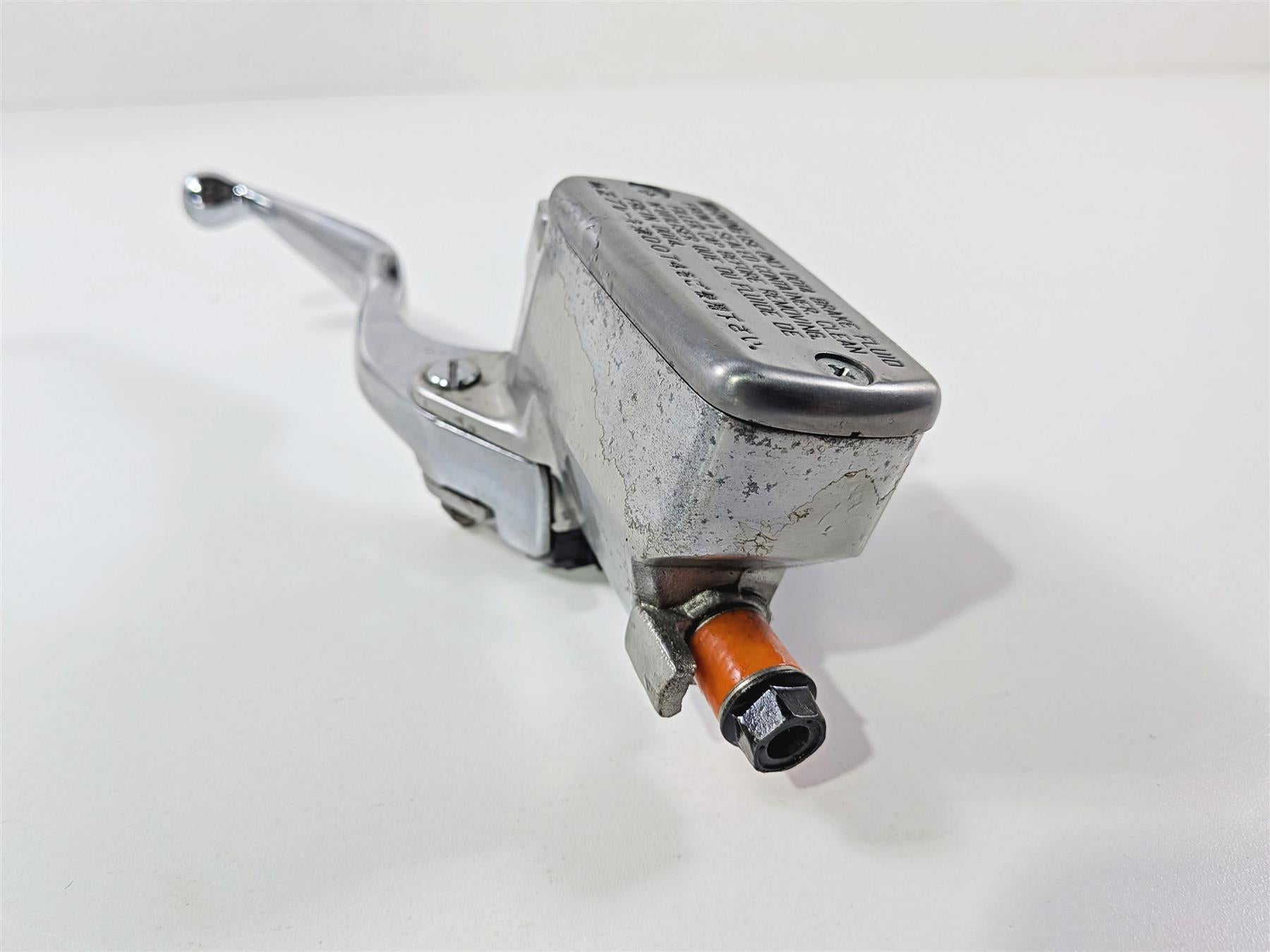 2003 Honda V-Twin VTX1800 C Front Brake Master Cylinder 45510-MZ0-A41 {{ shop.shopifyCountryName }} - Mototech271