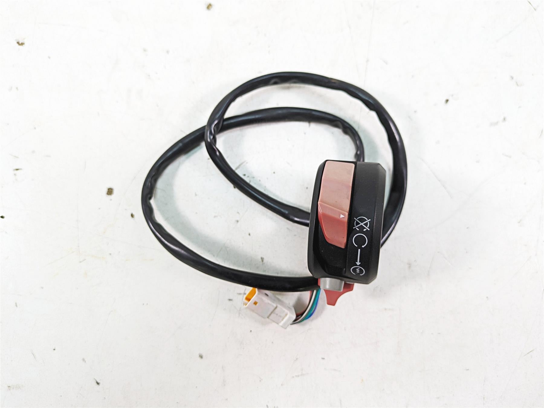 2020 Ducati Scrambler 1100 Sport Pro Right Hand Control Switch 65010243C {{ shop.shopifyCountryName }} - Mototech271