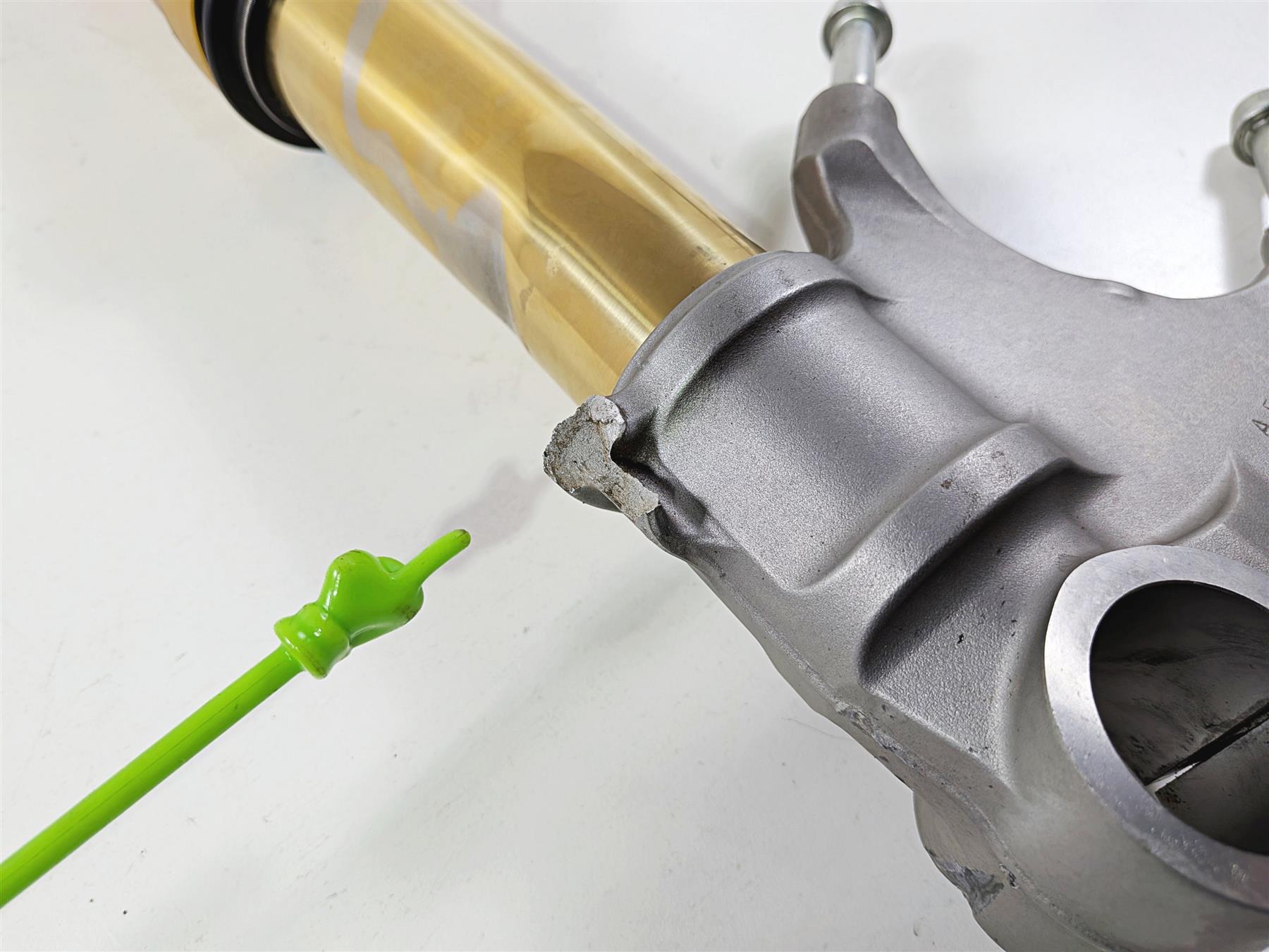 2022 Ducati Panigale V4 S V4S Damaged Right Front Ohlins Fork 34421242B-Mototech271