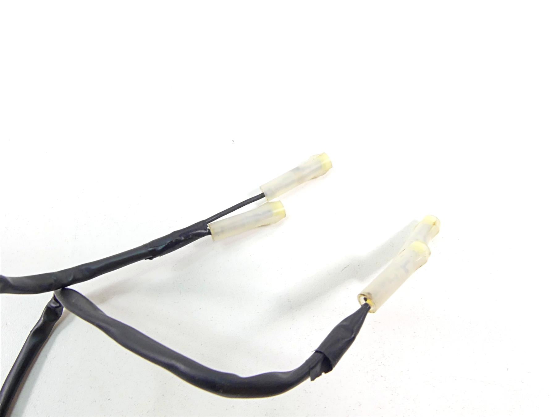 2022 Triumph Speed Triple 1200 RS Rear Blinker Turn Signal Set T2704035 {{ shop.shopifyCountryName }} - Mototech271
