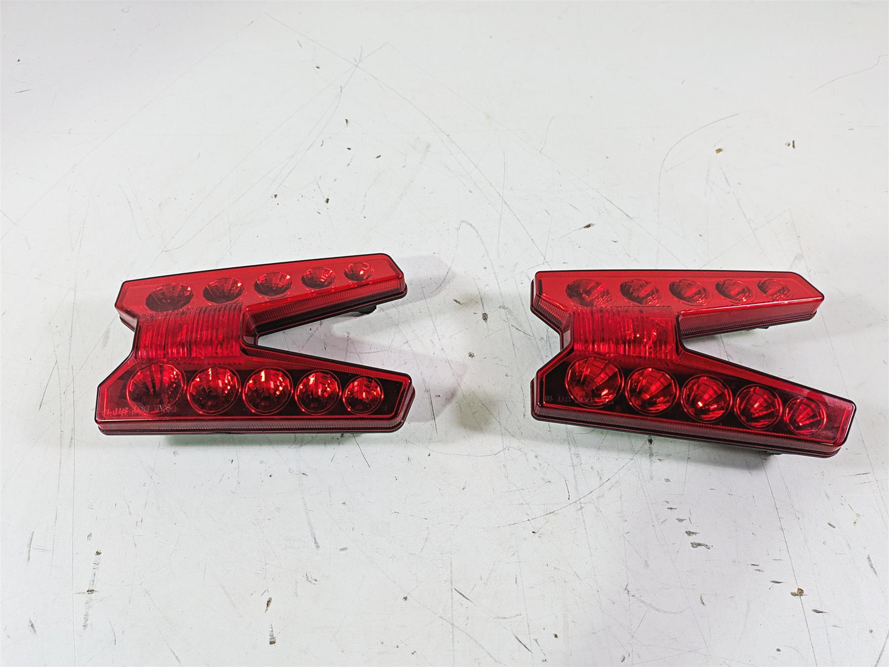 2022 Kawasaki Teryx KRX KRF 1000 C SE Taillight Tail Light Lamp Set 23024-0005 {{ shop.shopifyCountryName }} - Mototech271