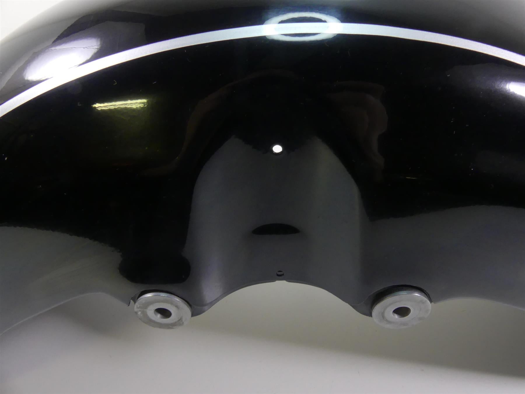 2013 Triumph Rocket 3 Touring Front Fender - Good Shape - Read T2307410 {{ shop.shopifyCountryName }} - Mototech271