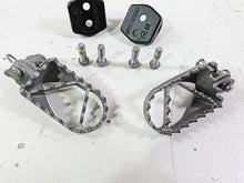 Load image into Gallery viewer, 2022 KTM 1290 Super Adventure S Rider Footpeg Set &amp; Clips &amp; Bolts 61903040033
