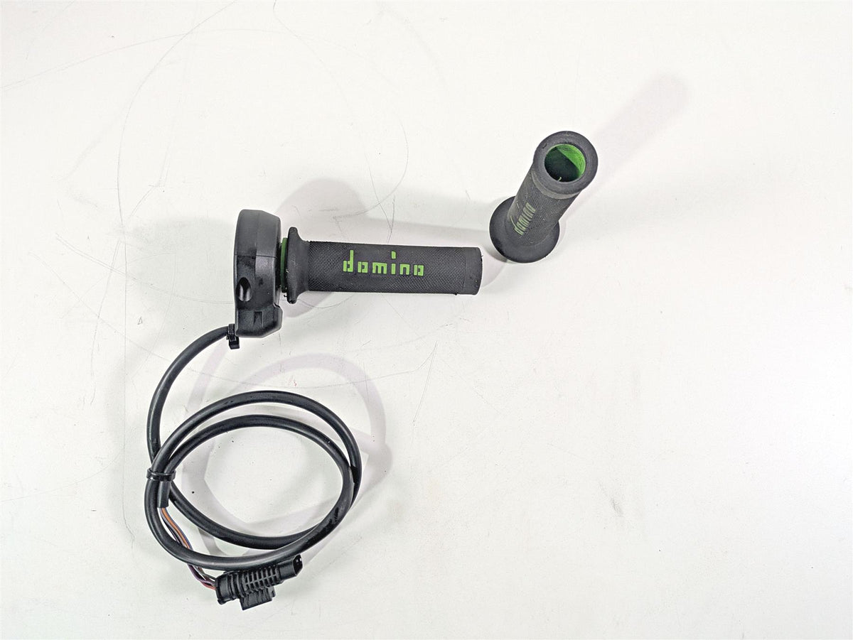 2017 Aprilia RSV 1100 Tuono V4 Factory Ride Fly By Wire Throttle Grip 2D000095 {{ shop.shopifyCountryName }} - Mototech271