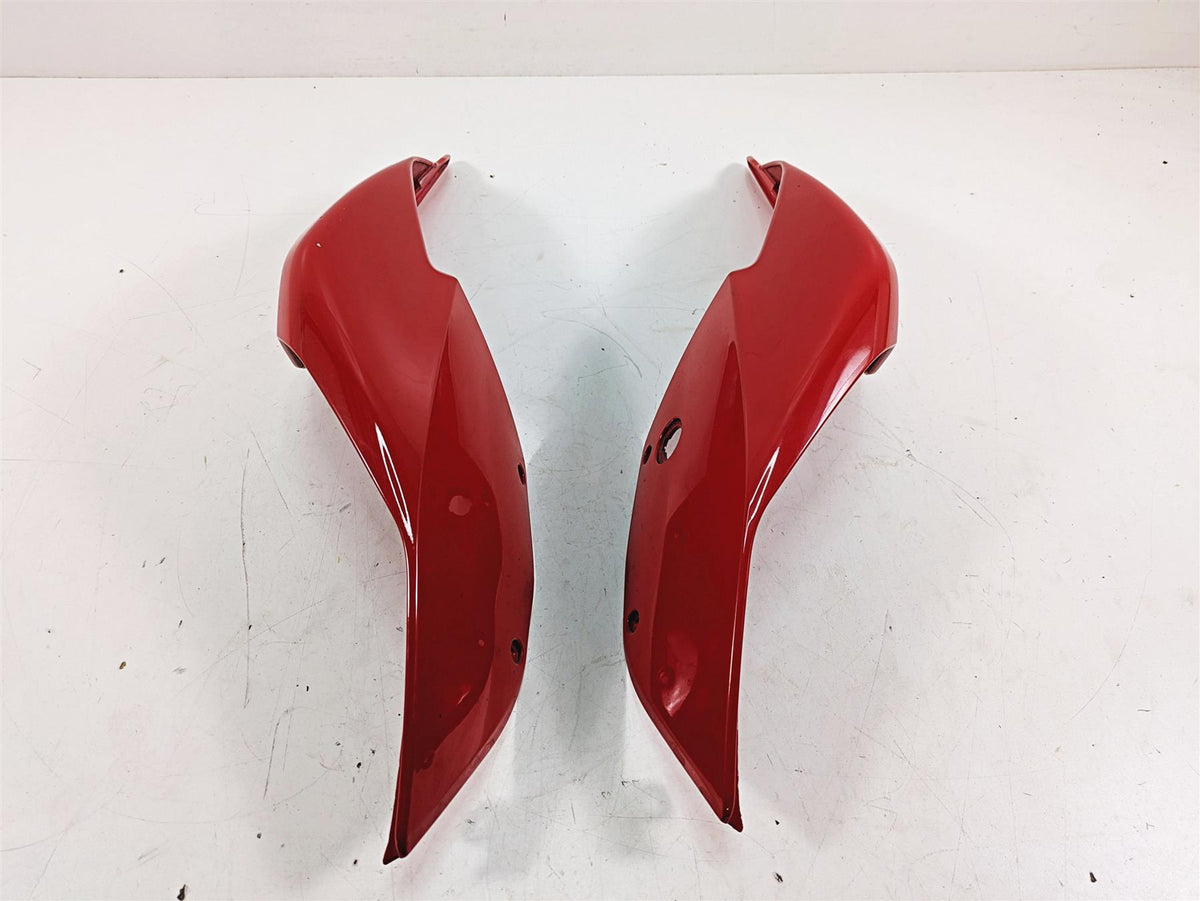 2016 Ducati Panigale 1299 S Red Tail Side Cover Fairing Set 48212021A 48212031A {{ shop.shopifyCountryName }} - Mototech271