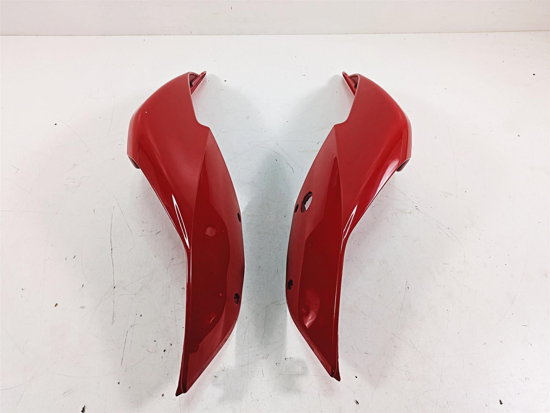 2016 Ducati Panigale 1299 S Red Tail Side Cover Fairing Set 48212021A 48212031A {{ shop.shopifyCountryName }} - Mototech271