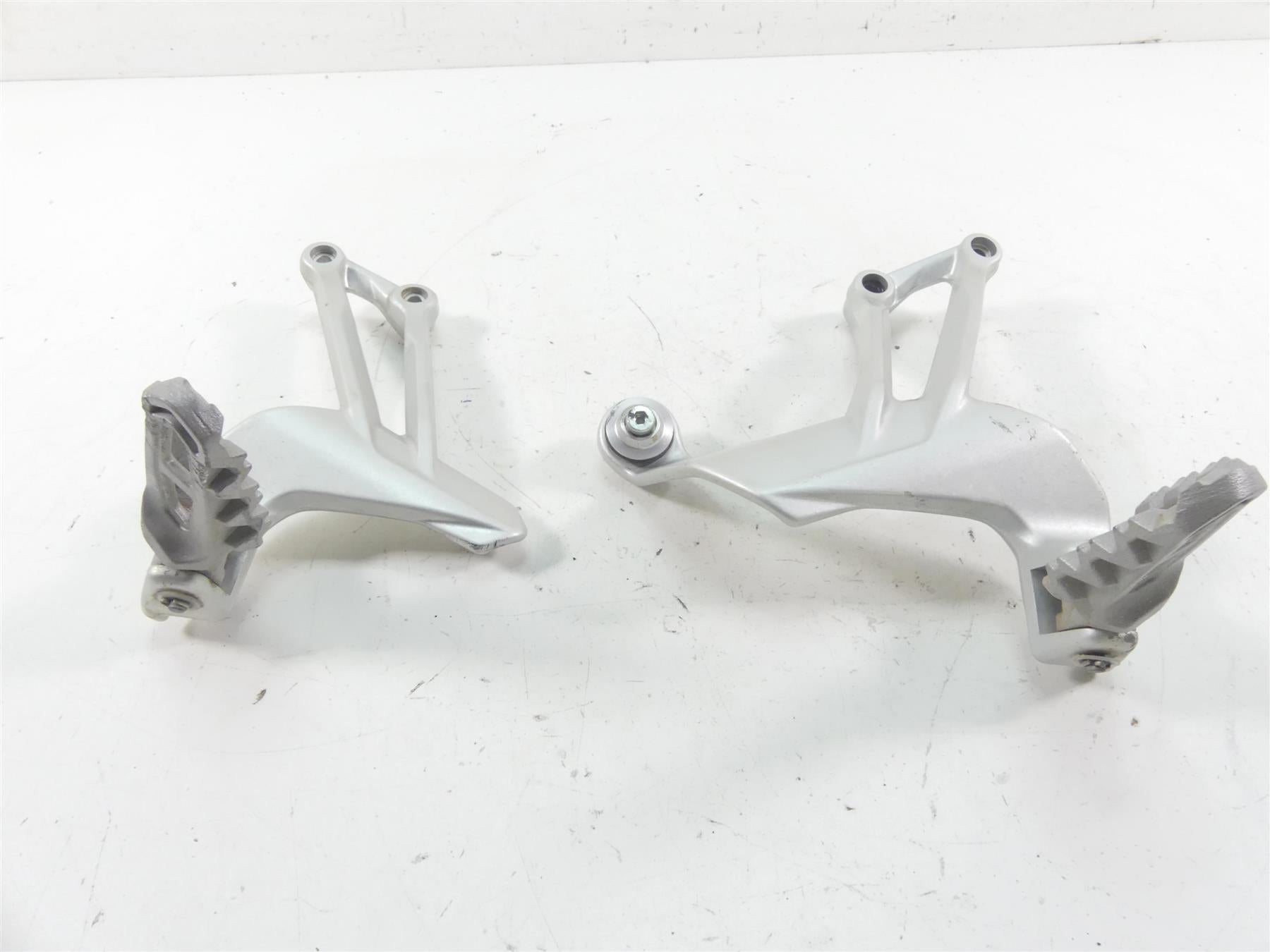 2020 Ducati Multistrada 1260 Enduro Rear Passenger Footpeg Rest Set 82412631AA {{ shop.shopifyCountryName }} - Mototech271