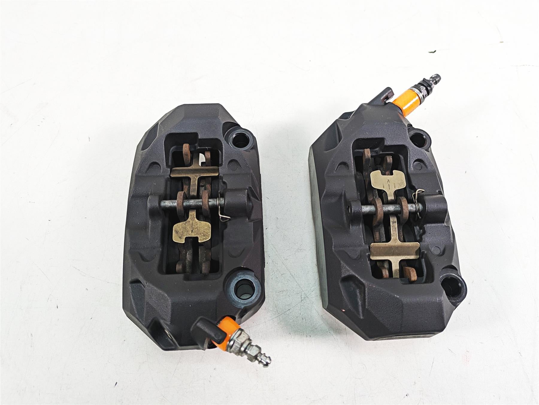 2021 Aprilia RS660 Front Brembo Brake Caliper Set 100mm 2B006451 2B006452 {{ shop.shopifyCountryName }} - Mototech271