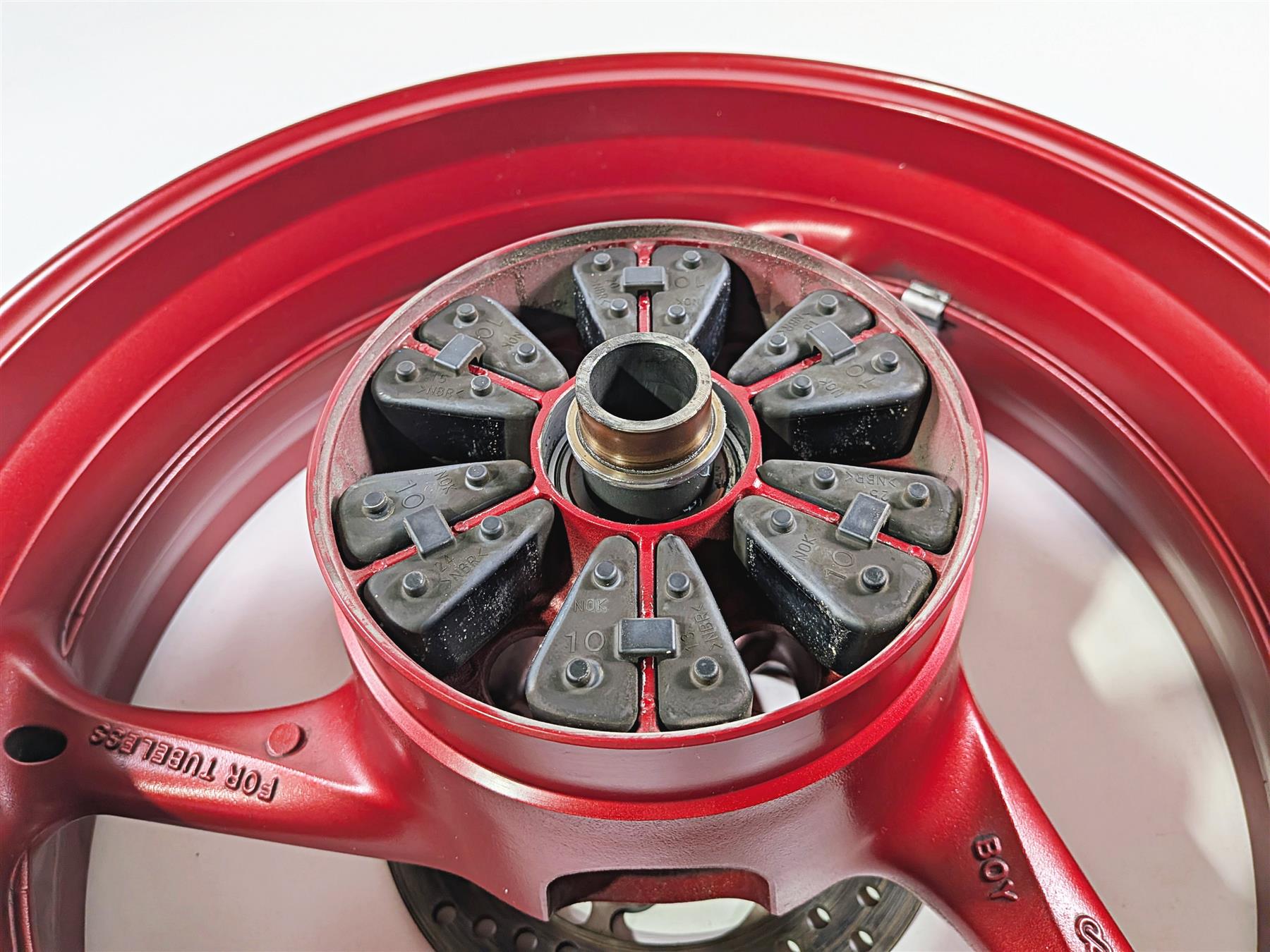 2024 Suzuki GSXR600 Straight Rear Wheel Rim Red 17x5.5 64111-14J00 {{ shop.shopifyCountryName }} - Mototech271