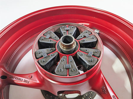 2024 Suzuki GSXR600 Straight Rear Wheel Rim Red 17x5.5 64111-14J00 {{ shop.shopifyCountryName }} - Mototech271