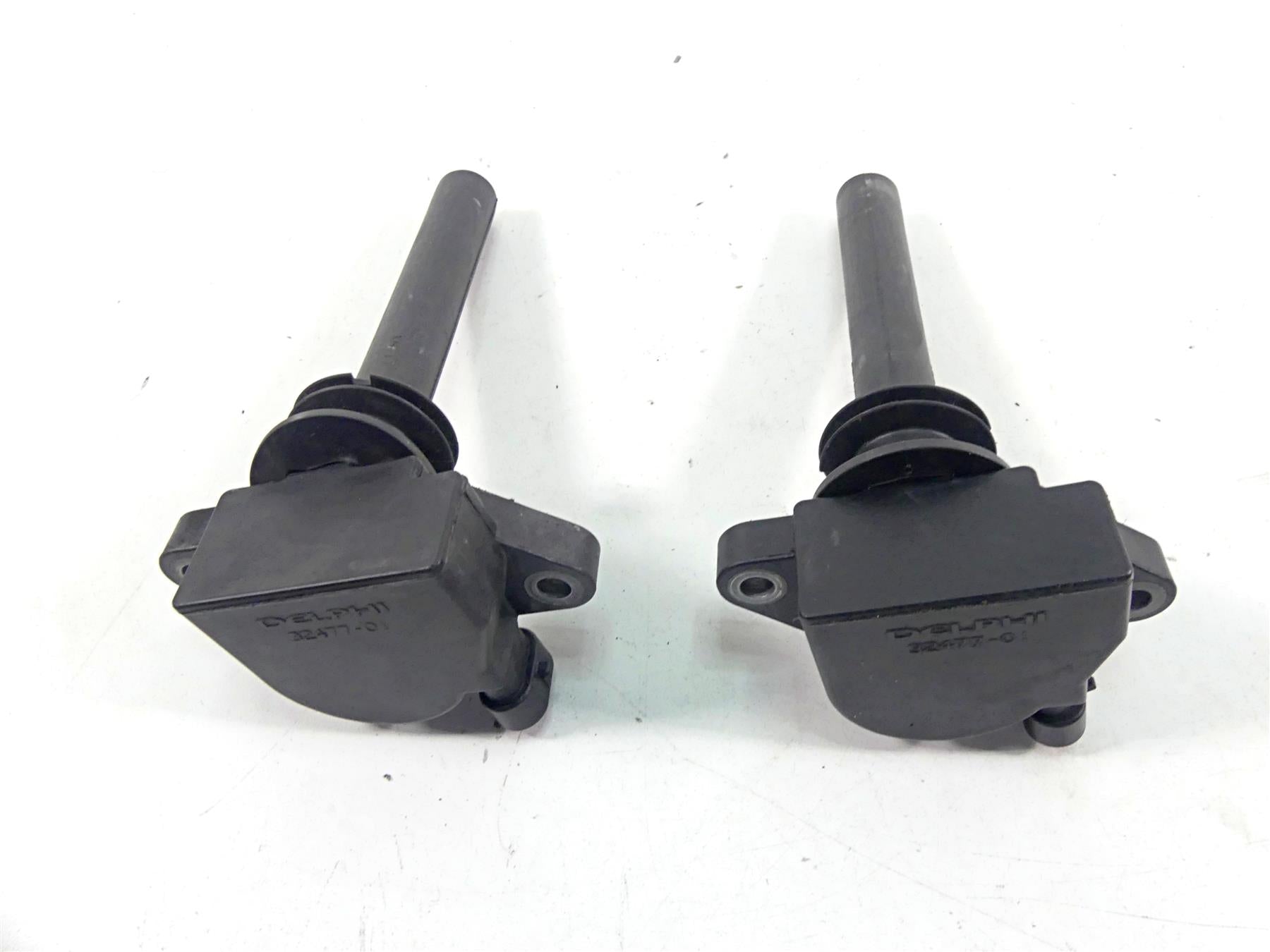 2005 Harley VRSCSE CVO V-Rod Delphi Ignition Coils Stick Coil Set 32477-01A