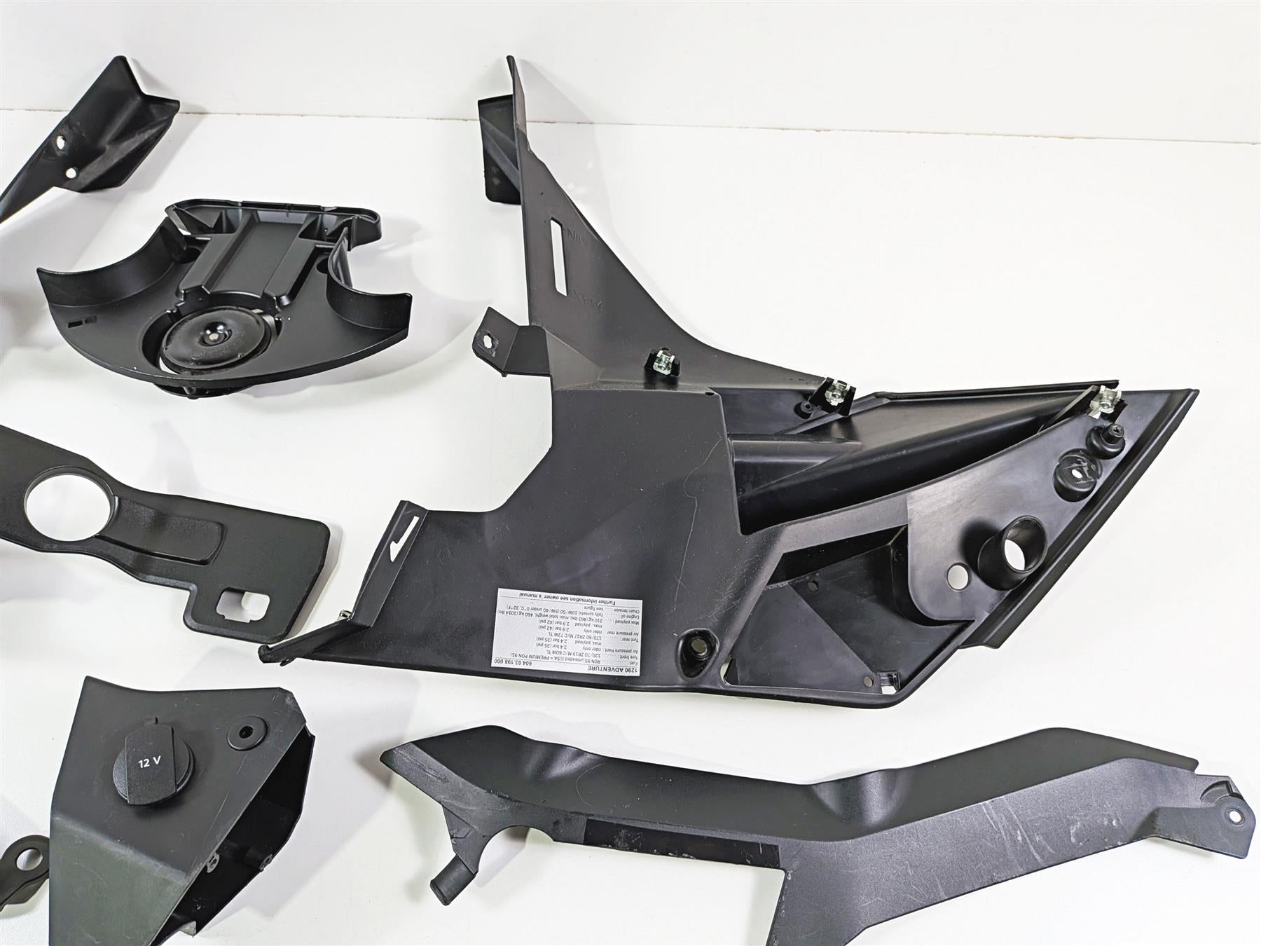 2016 KTM 1290 Super Adventure Plastic Infill Cover Fairing Set 60308058100 {{ shop.shopifyCountryName }} - Mototech271