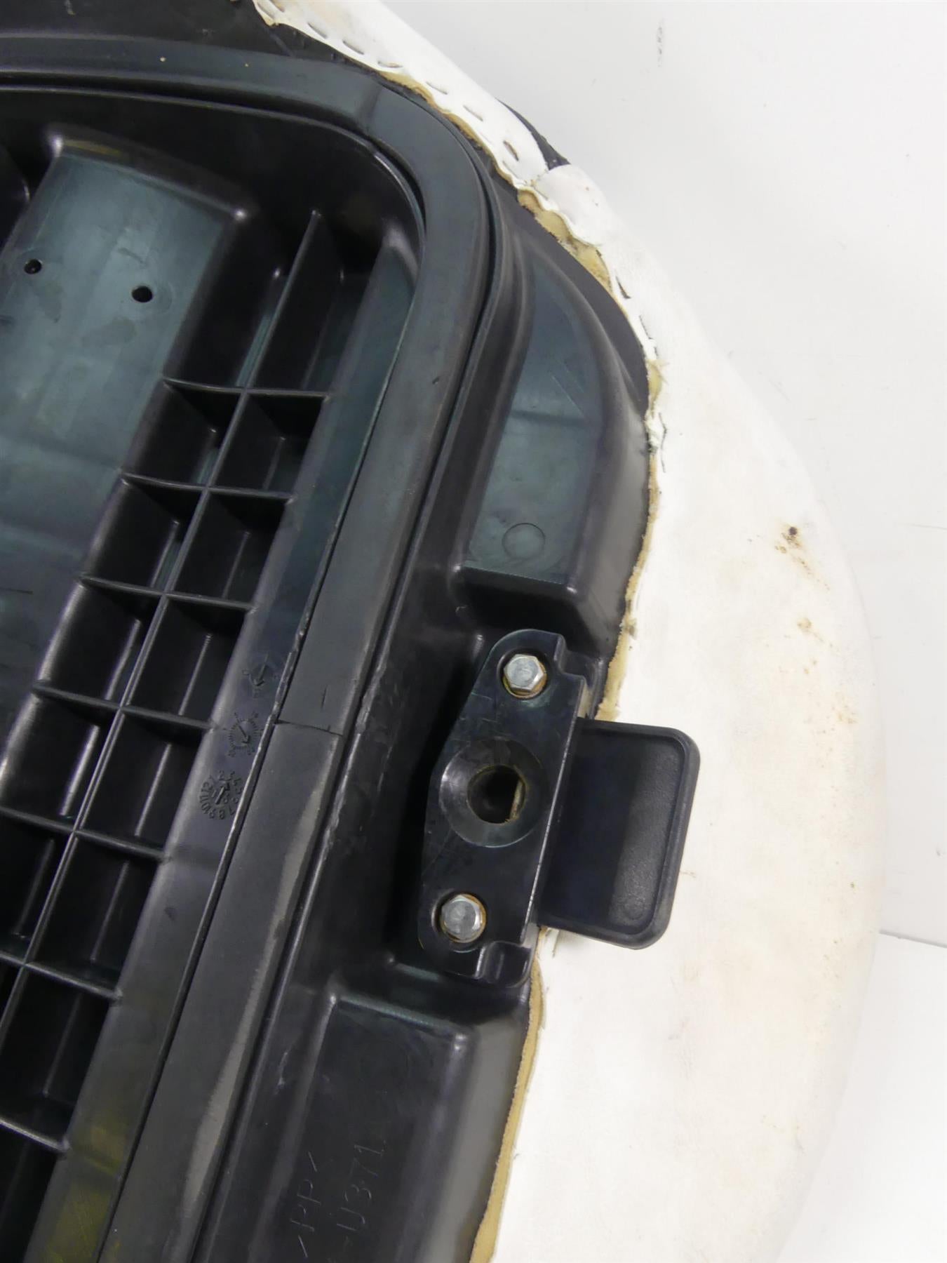 2018 Yamaha Waverunner VX 1800 Cruiser Front Seat Saddle F2X-U371A-60-00-80 {{ shop.shopifyCountryName }} - Mototech271