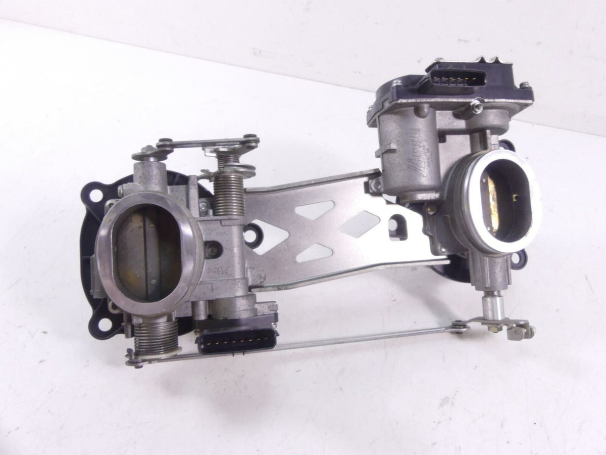 2015 Ducati Diavel Dark Mikuni Throttle Body Bodies Fuel Injector Set 28240911A {{ shop.shopifyCountryName }} - Mototech271
