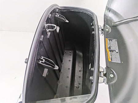 2017 Indian Chieftain Limited Right Black Gloss Saddlebag Saddle Bag 5451494 {{ shop.shopifyCountryName }} - Mototech271