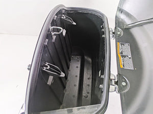 2017 Indian Chieftain Limited Right Black Gloss Saddlebag Saddle Bag 5451494