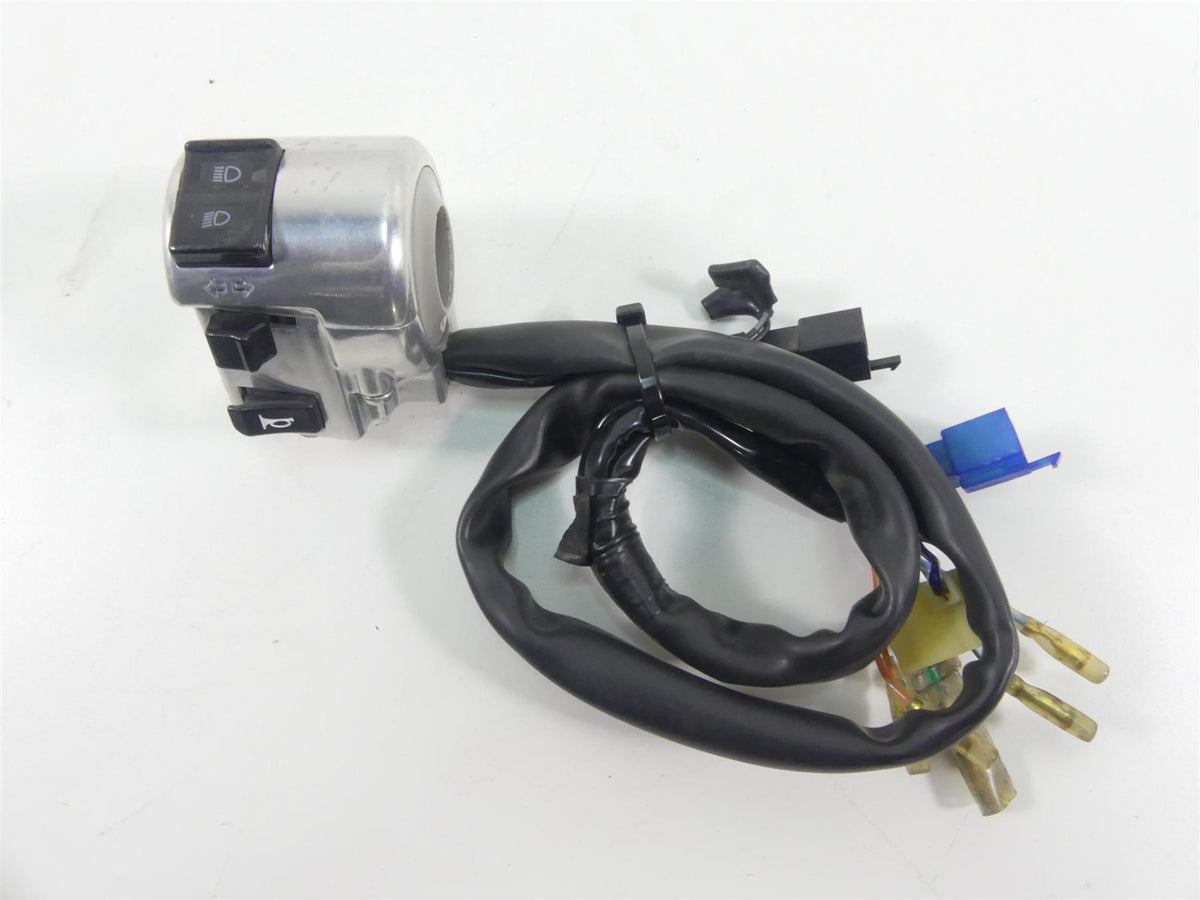 2002 Honda VTX1800 C Left Hand Light Blinker Horn Control Switch 35020-MCH-000 {{ shop.shopifyCountryName }} - Mototech271