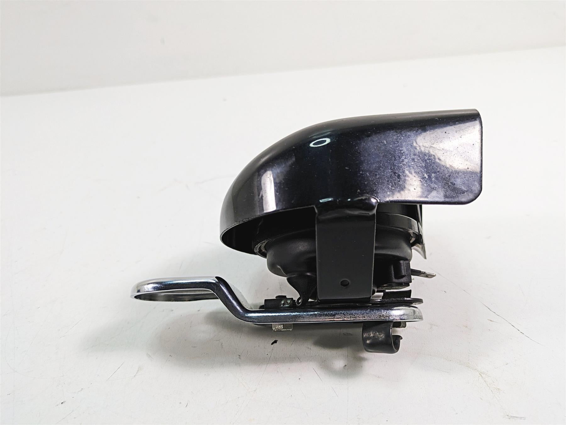 2009 Harley Softail FLSTSB Cross Bones Horn & Black Cover 61300452 {{ shop.shopifyCountryName }} - Mototech271