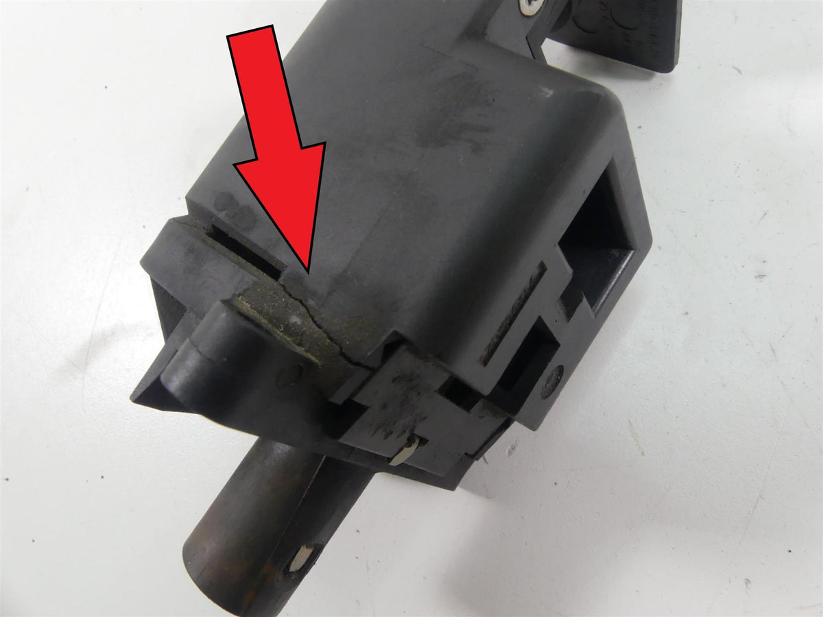 2011 Harley Touring FLTRU Road Glide Ignition Switch Key Lock Set -Read 71572-06 {{ shop.shopifyCountryName }} - Mototech271