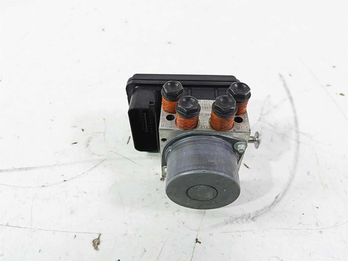 2015 Ducati Panigale 1299 S Abs Brake Pump Unit Module 54240581B {{ shop.shopifyCountryName }} - Mototech271
