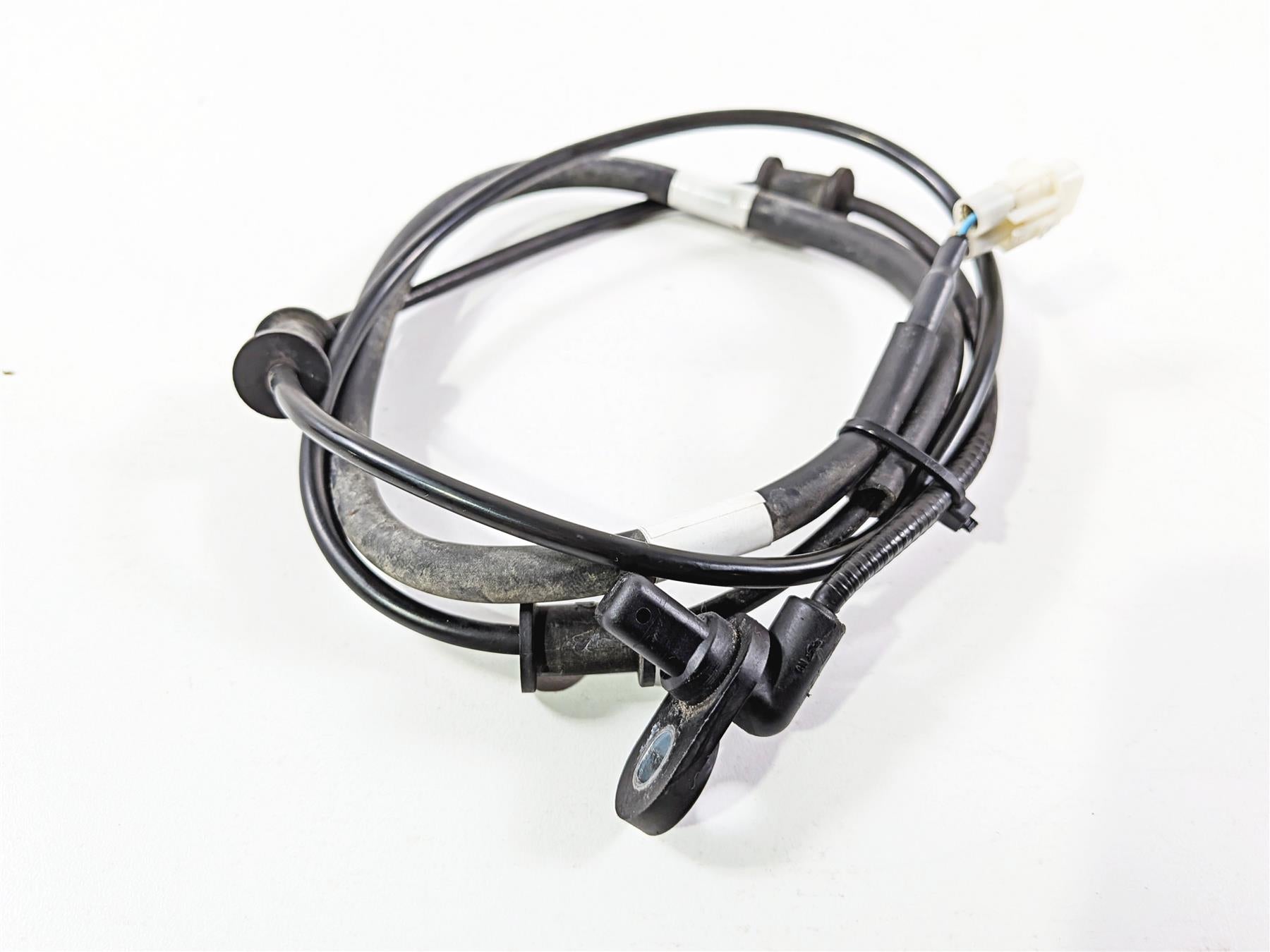 2012 Yamaha XT1200 Super Tenere Front Abs Brake Wheel Speed Sensor 23P-85970-00 {{ shop.shopifyCountryName }} - Mototech271