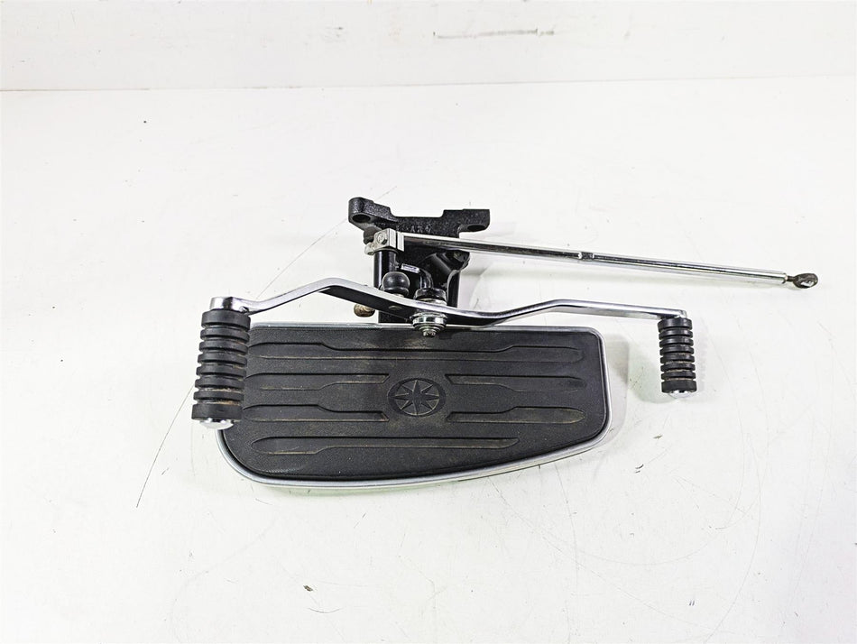 2004 Yamaha XVZ1300 Royal Star Left Floorboard Set & Shifter 4XY-27410-10-00 {{ shop.shopifyCountryName }} - Mototech271