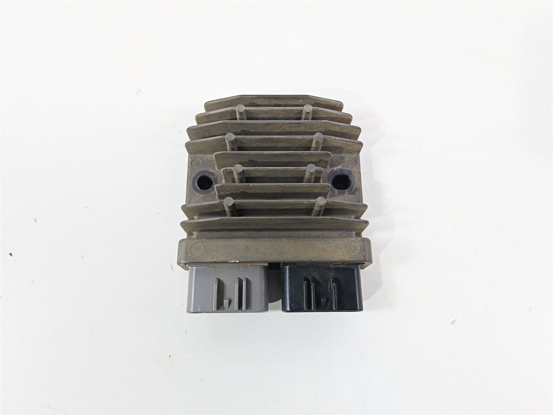 2017 Yamaha YXZ1000R EPS SS Rectifier Voltage Regulator FH020AA 1D7-81960-01-00 {{ shop.shopifyCountryName }} - Mototech271