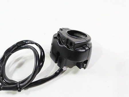 2022 Harley Softail FXLRST Low Rider Right Hand Control Switch -Read 71500462A {{ shop.shopifyCountryName }} - Mototech271