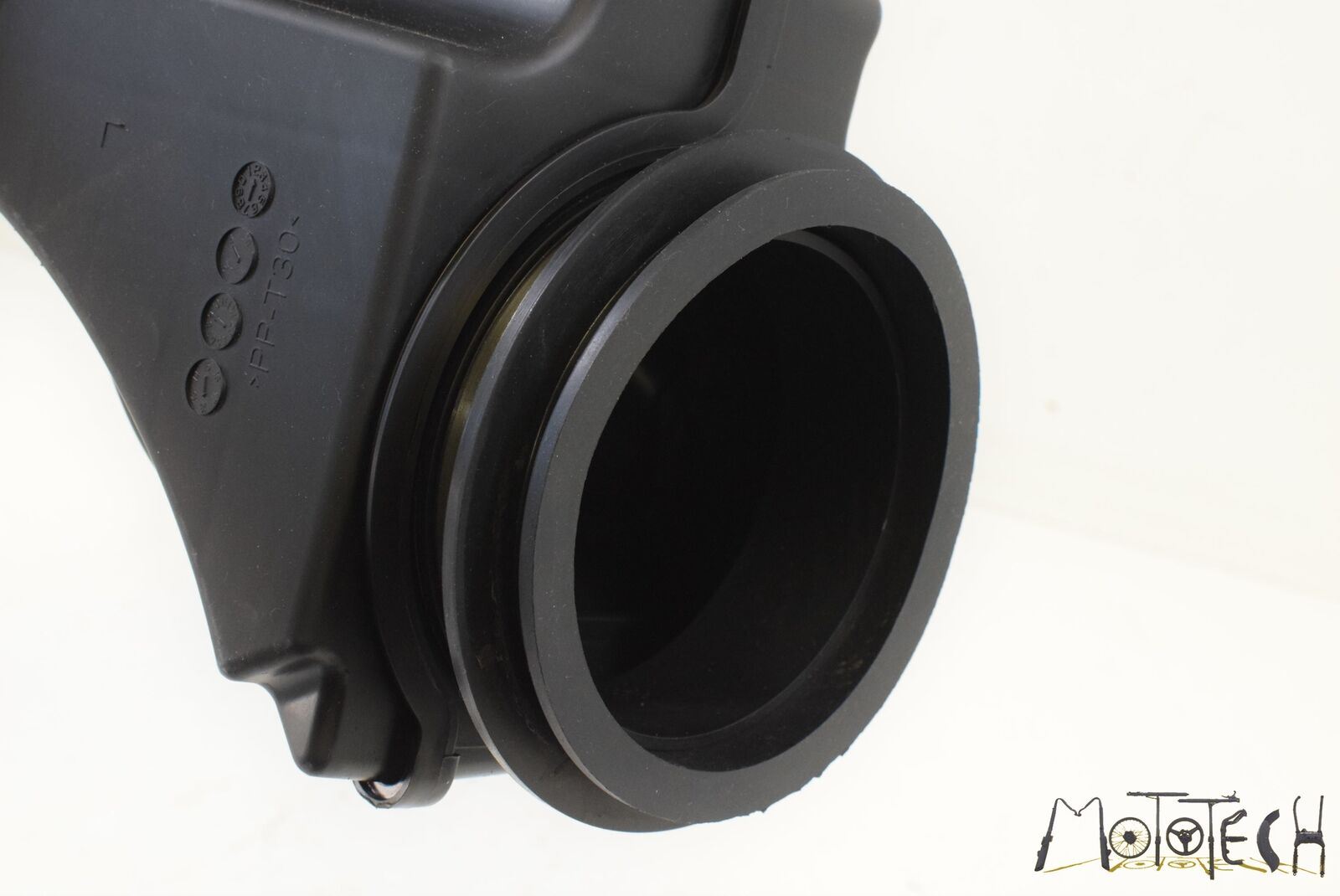 2019 Indian Scout Airbox Air Box Cleaner Breather Filter Housing 5453256-01 {{ shop.shopifyCountryName }} - Mototech271