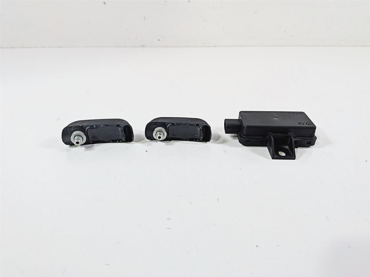 2016 BMW R1200RT RT RTW K52 Rdc Module Tire Pressure Sensor Set 65758546222 {{ shop.shopifyCountryName }} - Mototech271