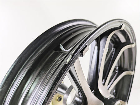 2017 Indian Chieftain Limited Straight Front Wheel Rim 19x3.5 1523059 {{ shop.shopifyCountryName }} - Mototech271
