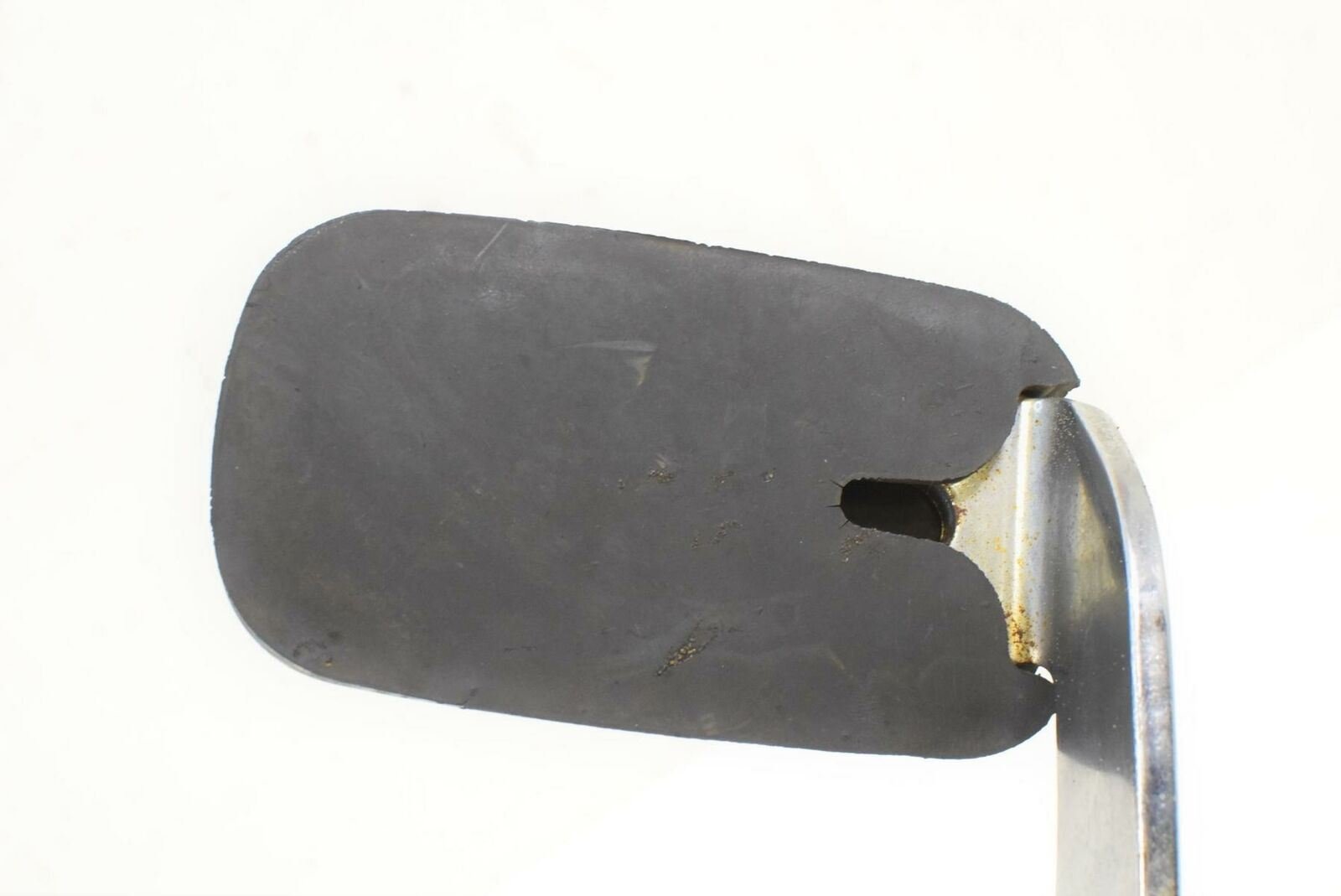 2005 Harley Touring FLHTCUI Electra Glide Rear Brake Pedal Peg 42407-02 {{ shop.shopifyCountryName }} - Mototech271