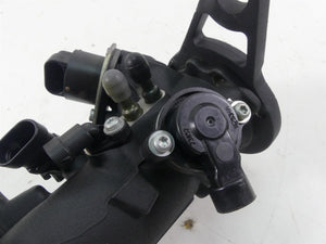 2015 Harley FLS Softail Slim Throttle Body Fuel Injectors 27708-06 27708-10