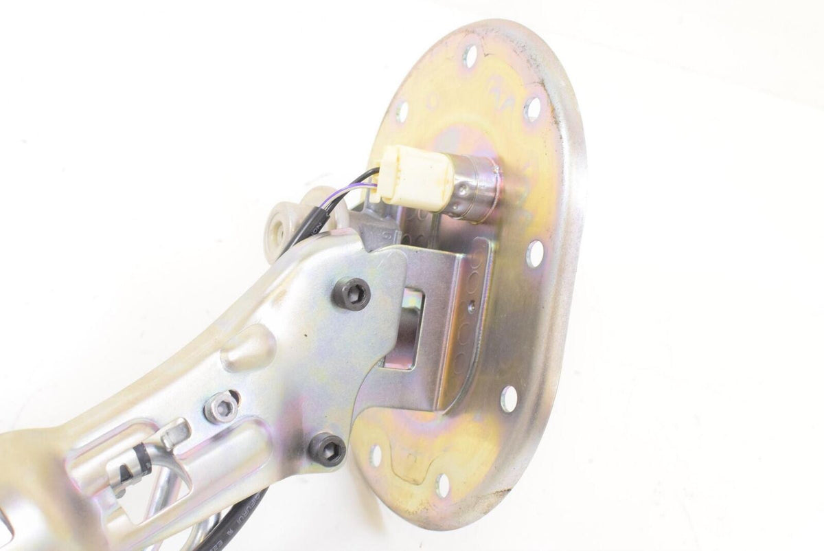 2013 Triumph 1215 Trophy SE Fuel Gas Petrol Pump T2400352 {{ shop.shopifyCountryName }} - Mototech271