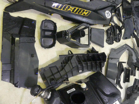 2017 Can Am Maverick X3 XDS Turbo R Body Plastic Fairing Cover Set 705011087 {{ shop.shopifyCountryName }} - Mototech271