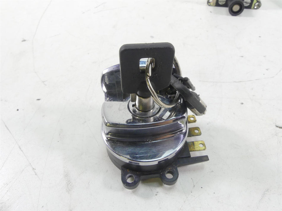 2002 Harley Touring FLHRCI Road King Ignition Switch Key Lock Set 71313-96 {{ shop.shopifyCountryName }} - Mototech271