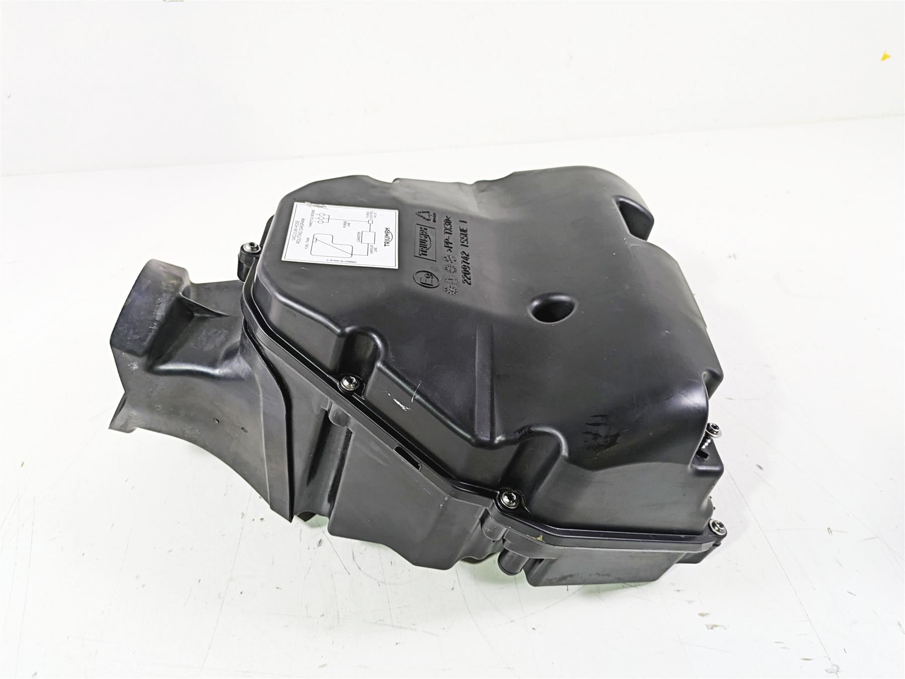 2020 Triumph Daytona 765 Moto2 Air Box Cleaner Breather Set T2209874 {{ shop.shopifyCountryName }} - Mototech271