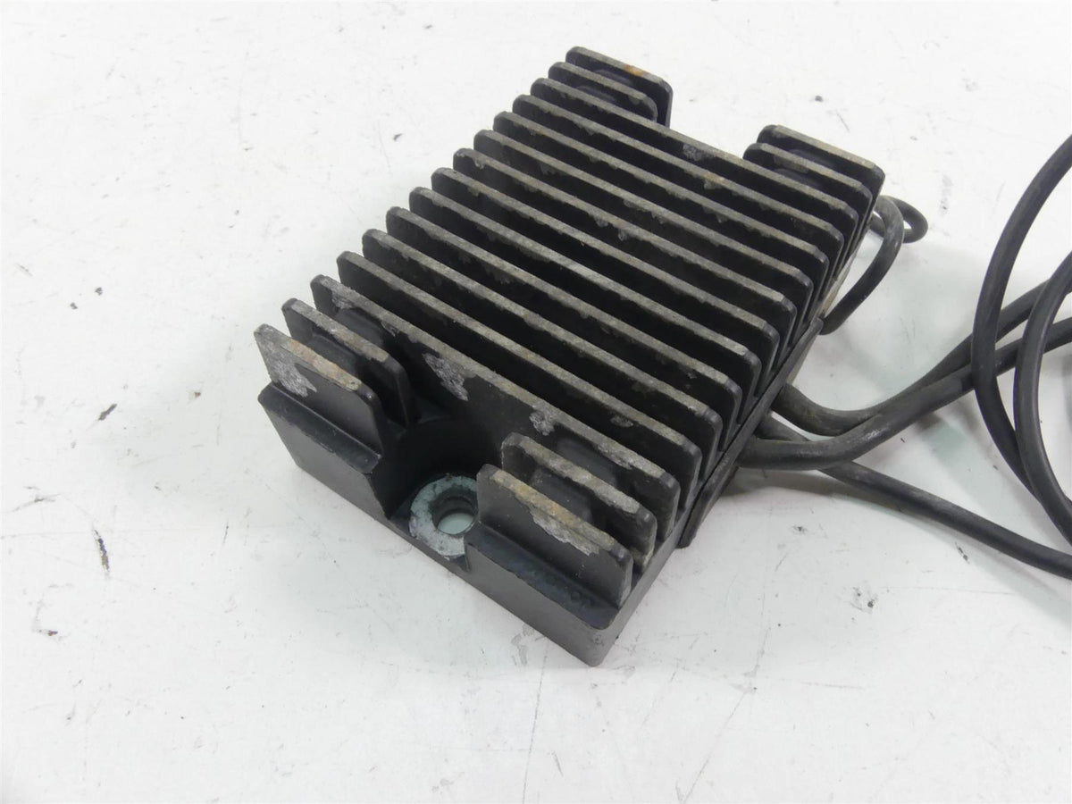 1998 Harley Dyna FXDL Low Rider Rectifier Voltage Regulator + Cover 74519-88B {{ shop.shopifyCountryName }} - Mototech271