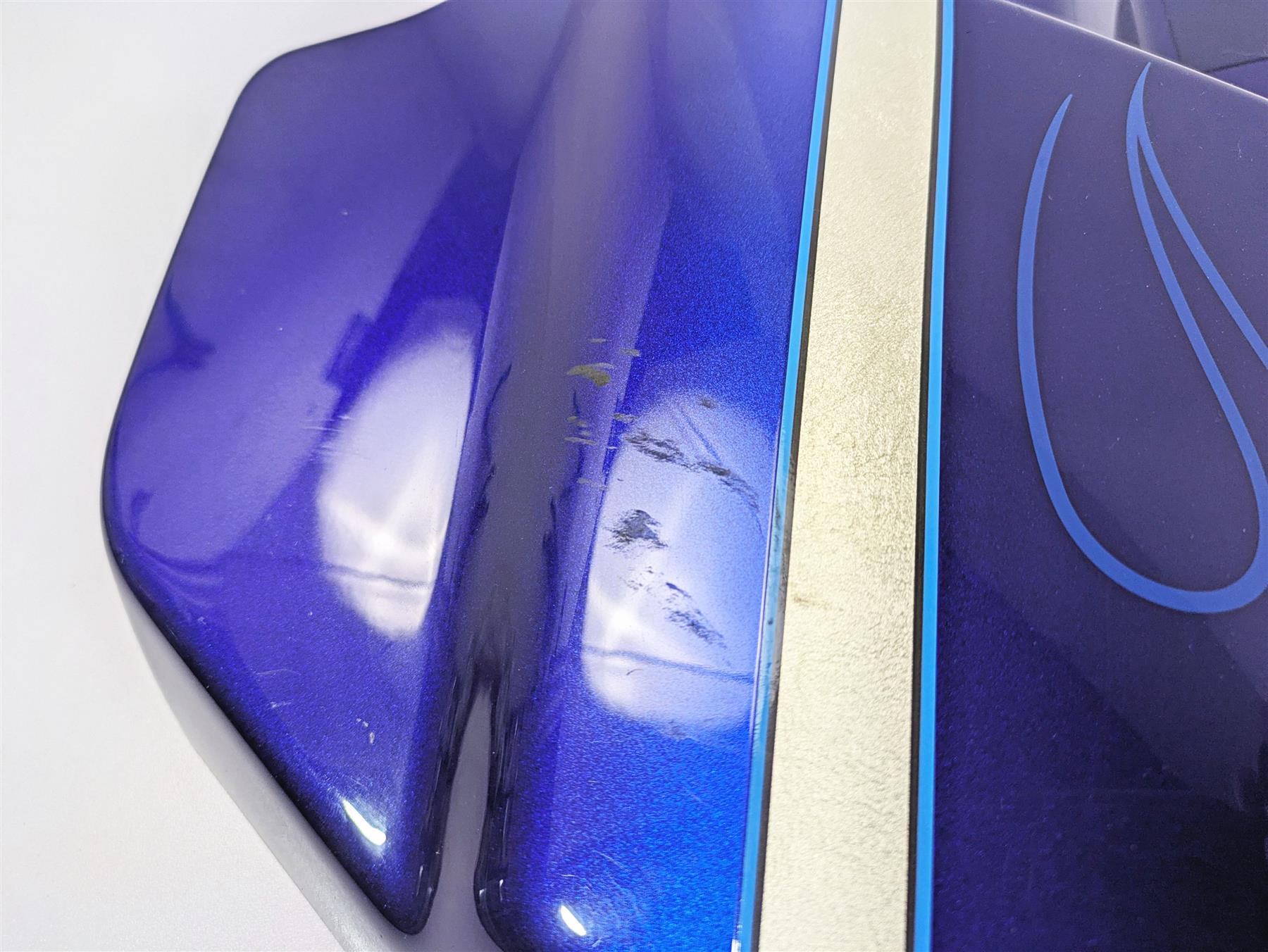 2010 Harley Touring FLHXSE CVO Street Glide Side Cover Fairing Set 66048-09A {{ shop.shopifyCountryName }} - Mototech271