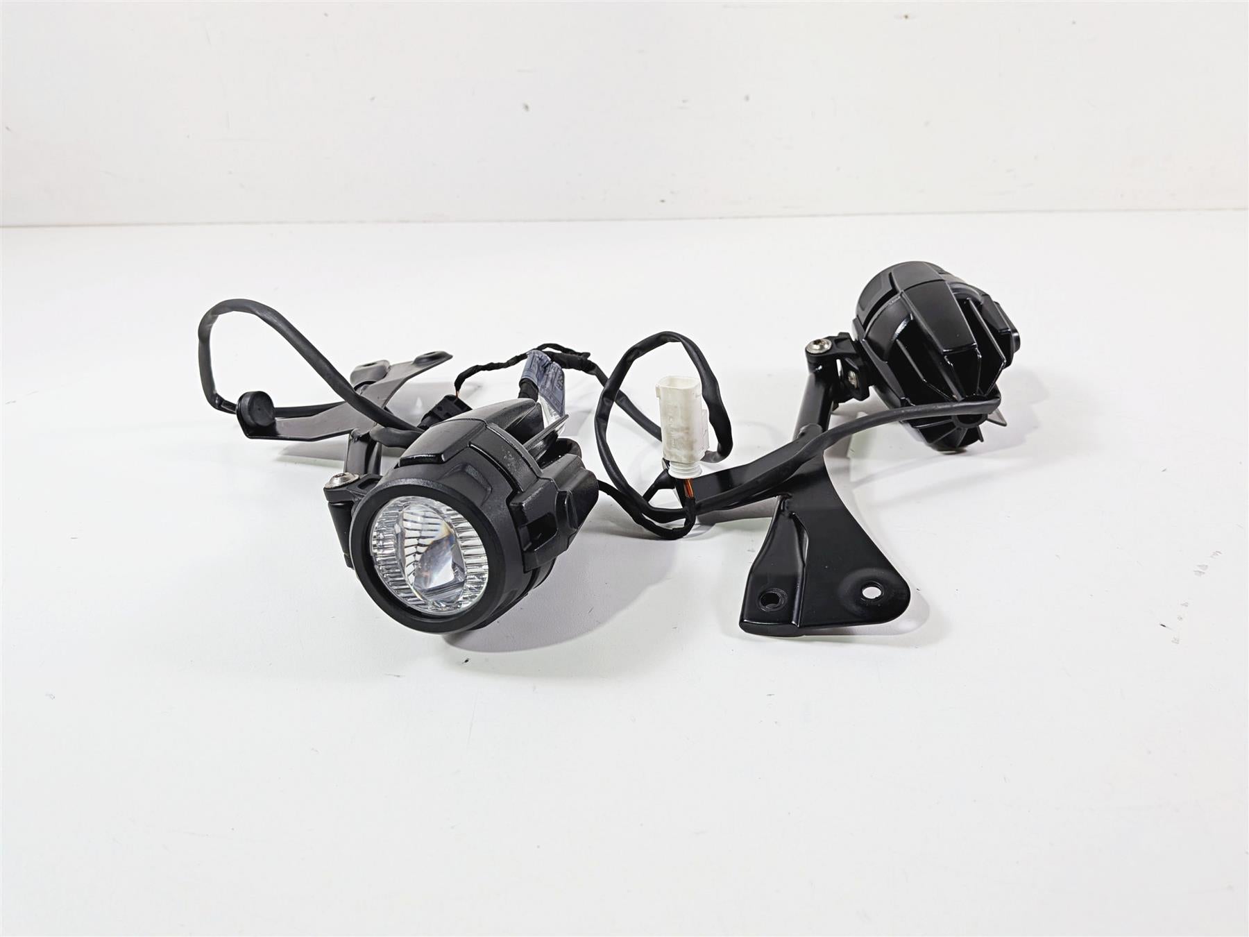 2017 BMW F800GS Adv K75 Daytime Running Light Set Fog Spot & Mounts 63178532147 {{ shop.shopifyCountryName }} - Mototech271
