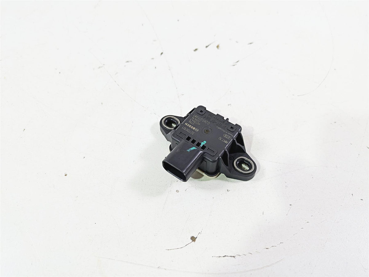 2022 Harley RA1250 S Pan America Lean Angle Fall Drop Sensor Bosch 32700101 {{ shop.shopifyCountryName }} - Mototech271