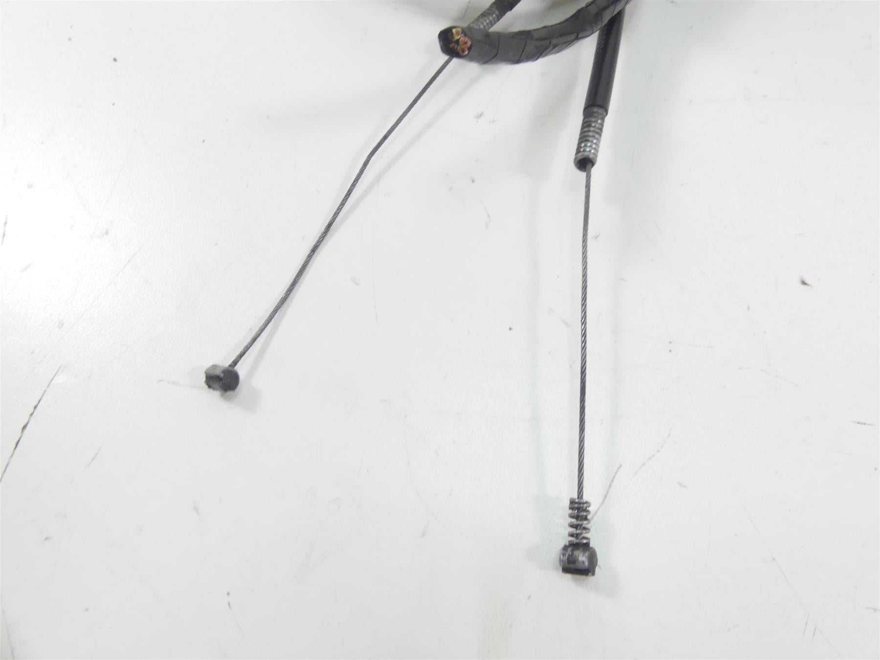 2005 Harley Dyna FXDLI Low Rider Right Hand Kill Start Control Switch 71684-06A {{ shop.shopifyCountryName }} - Mototech271