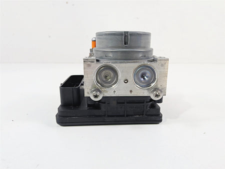 2016 BMW R1200 GS K50 Abs Brake Pump Module 34518566956 {{ shop.shopifyCountryName }} - Mototech271