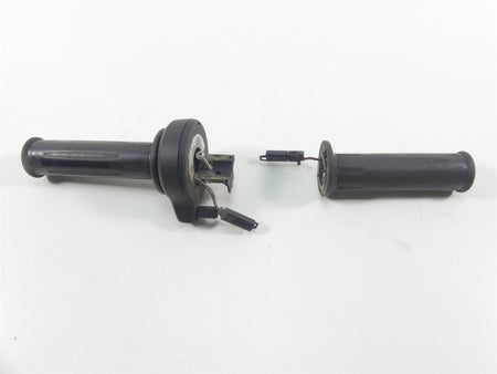 2019 BMW R1250GS K50 Left Right Heated Hand Grip Set 61318552118 61318549455 {{ shop.shopifyCountryName }} - Mototech271