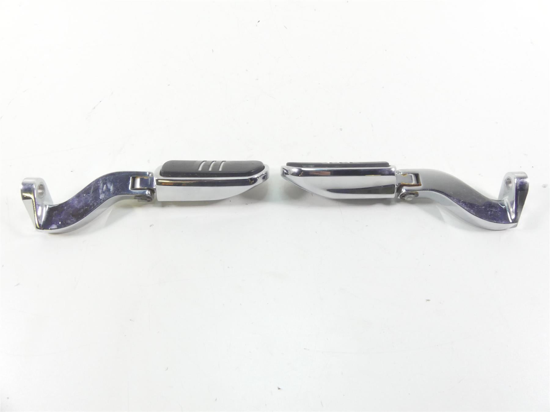 2013 Harley Touring FLHX Street Glide Rear Passenger Foot Peg Rest Set 49036-04A {{ shop.shopifyCountryName }} - Mototech271