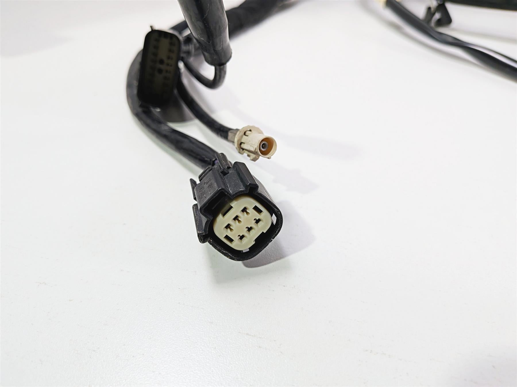 2018 Harley Touring FLHTCU Electra Glide Wiring Harness Loom - No Cuts 69201120A-Mototech271